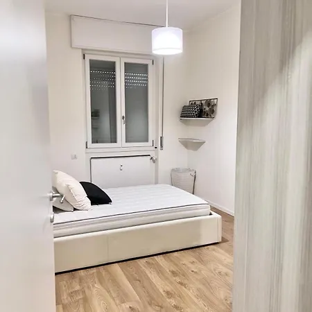Alisia House Διαμέρισμα *